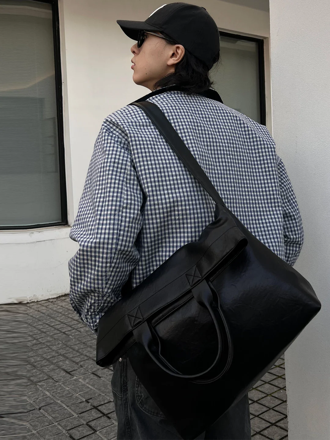 Leather Underarm Commuter Tote Bag - Image 5