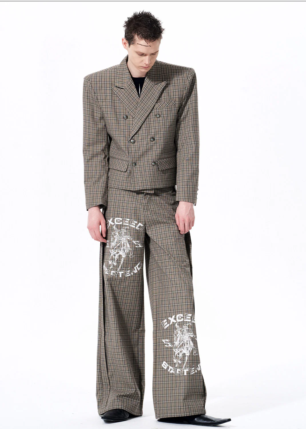 Retro Plaid Double-Breasted Suit - Image 6