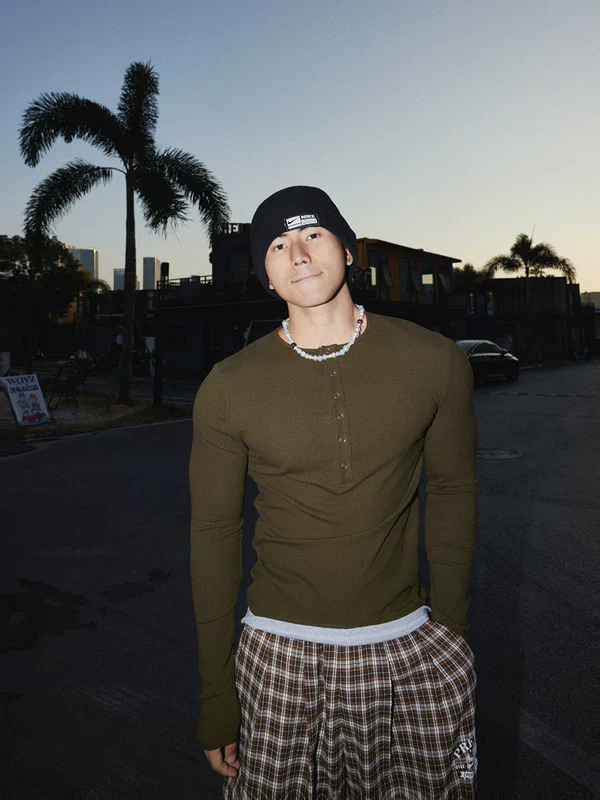 Retro Slim Fit Henley Long Sleeve T-Shirt - Image 3