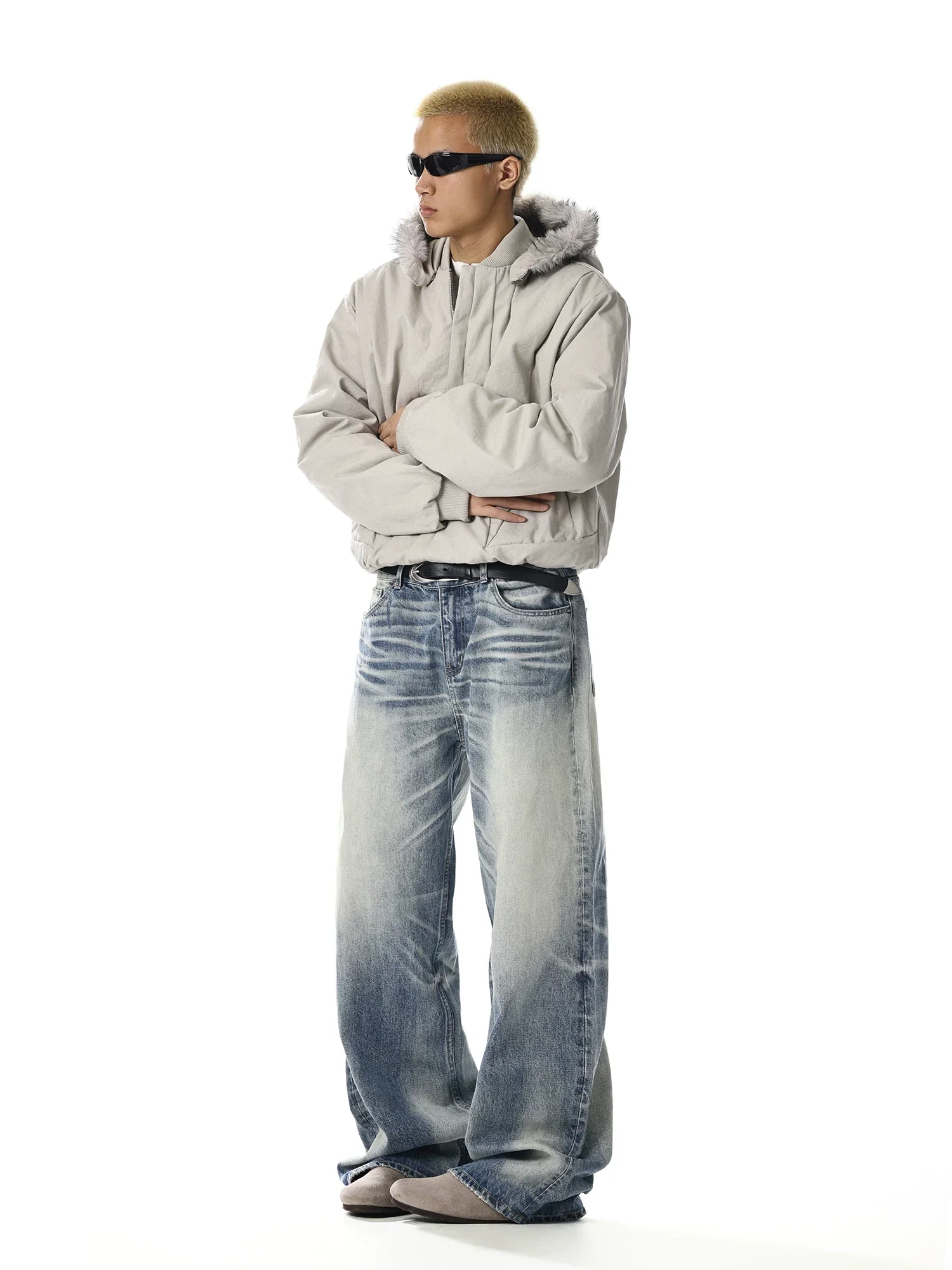 Washed Distressed Loose Straight Jeans - Image 8
