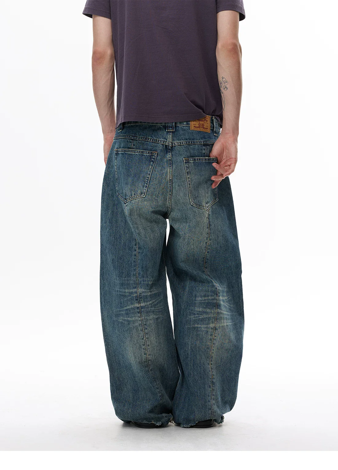 Retro Wide-Leg Washed Denim Pants - Image 4