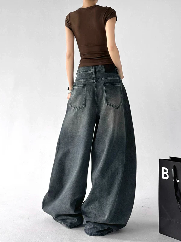 Rhinestone Wide Leg Floor Length Jeans - Image 4