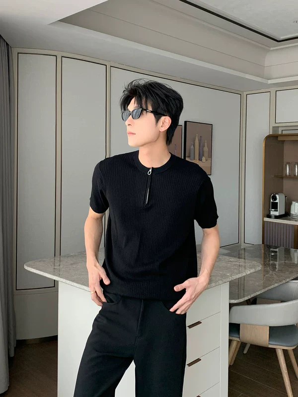 Ribbed Knit Short Sleeve Zip T-Shirt - Image 3