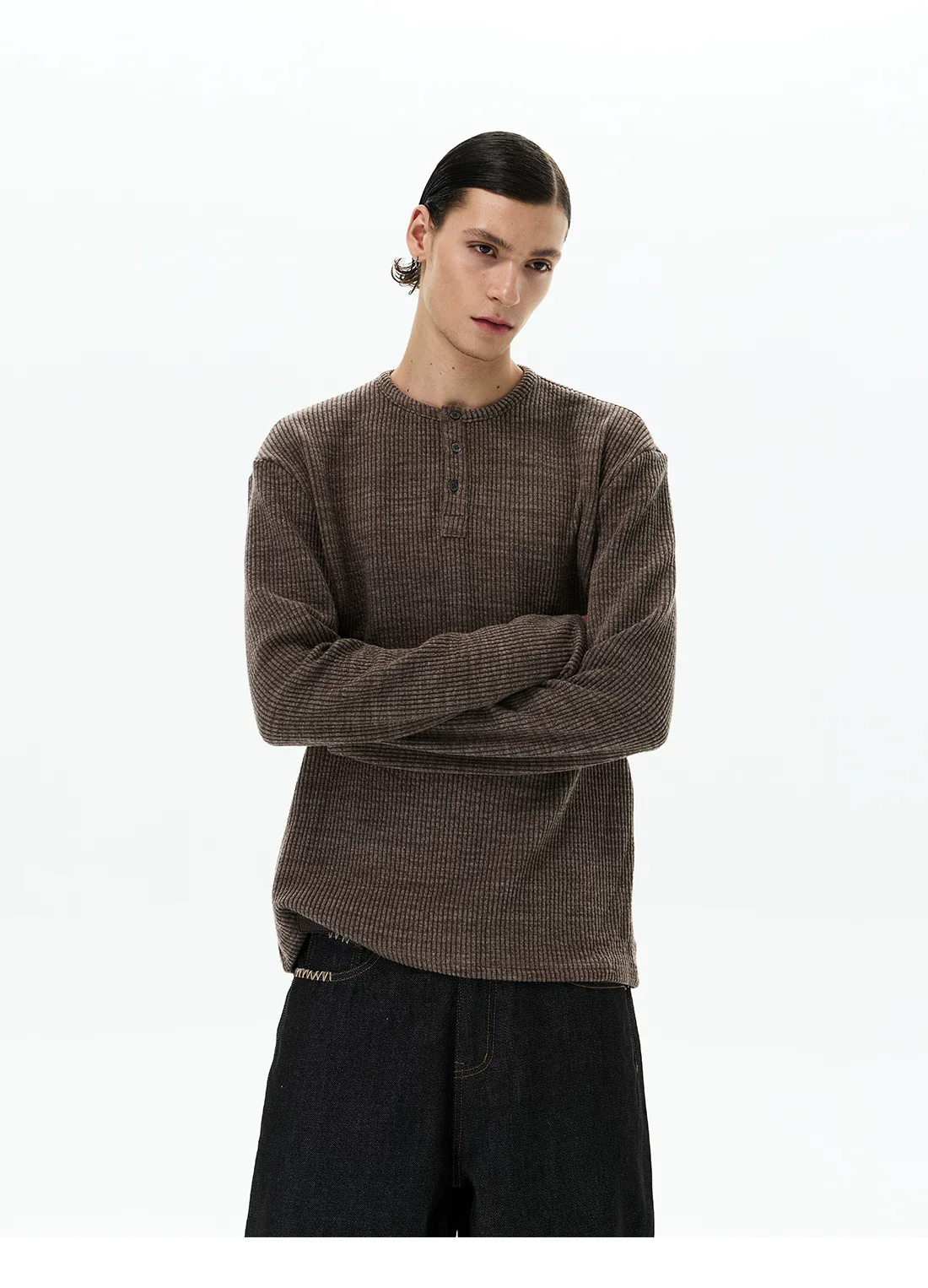 Ribbed Long-Sleeve Henley Shirt - Image 3