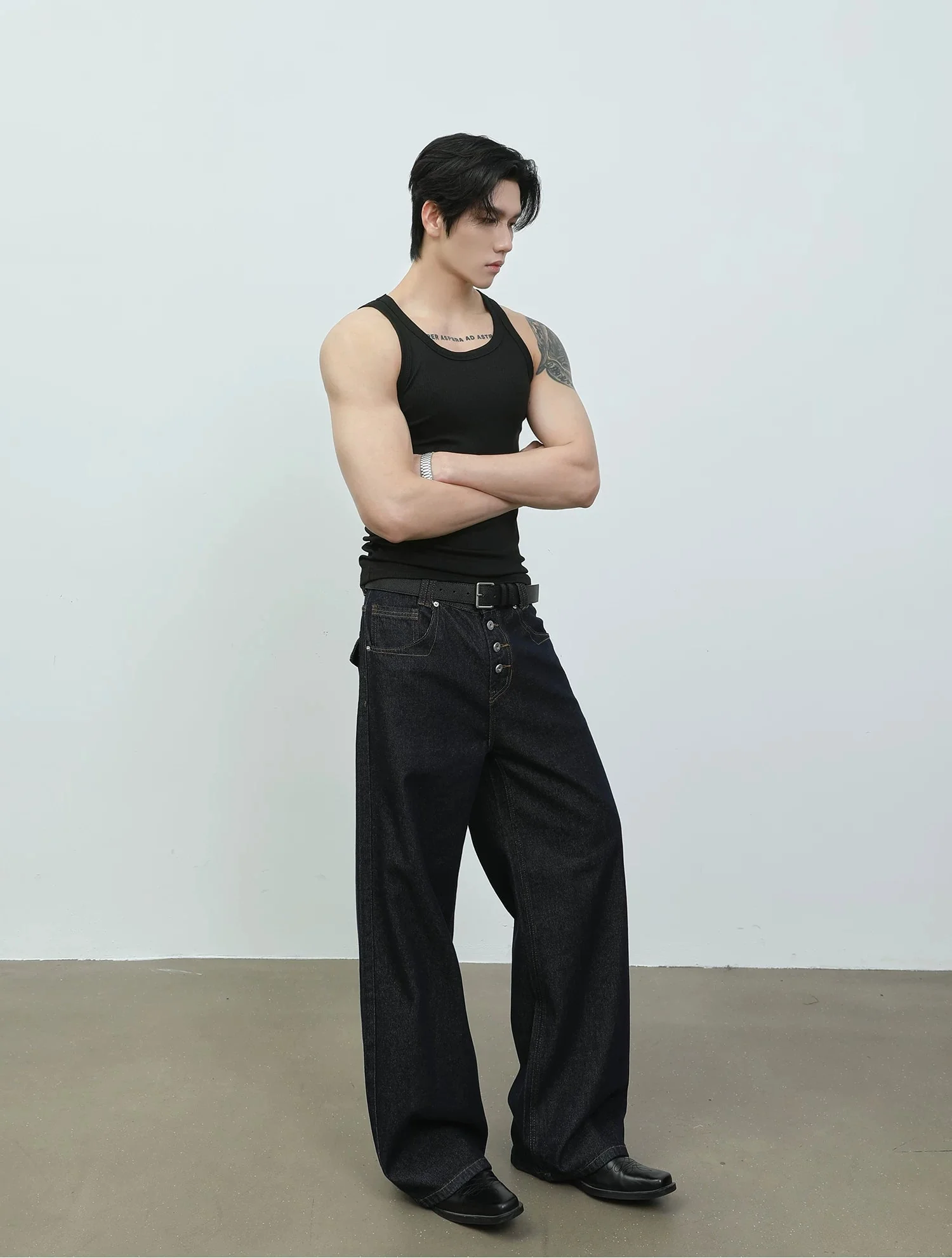 Ribbed Slim Fit Wide Shoulder Sports Vest - Image 12