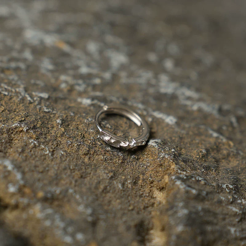 S925 Silver Textured Hoop Earrings - Image 4