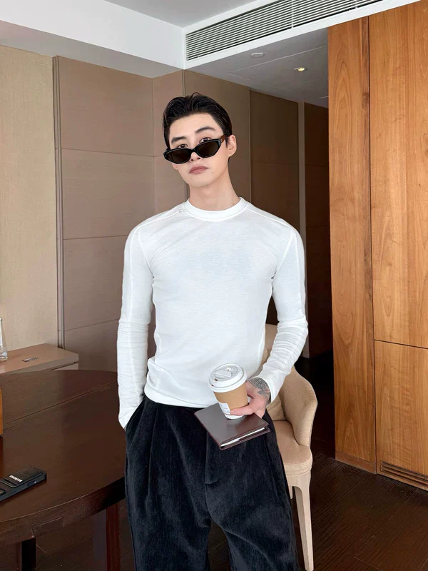 Slim Fit Lyocell Crew Neck Pullover