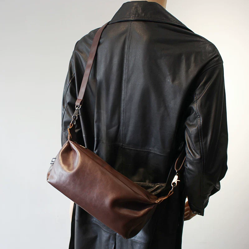 Leather Large Capacity Shoulder Bag - Image 4