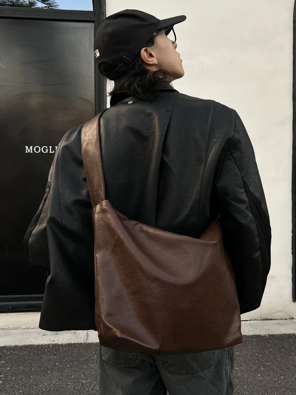 Soft Leather Underarm Hobo Tote Bag - Image 3
