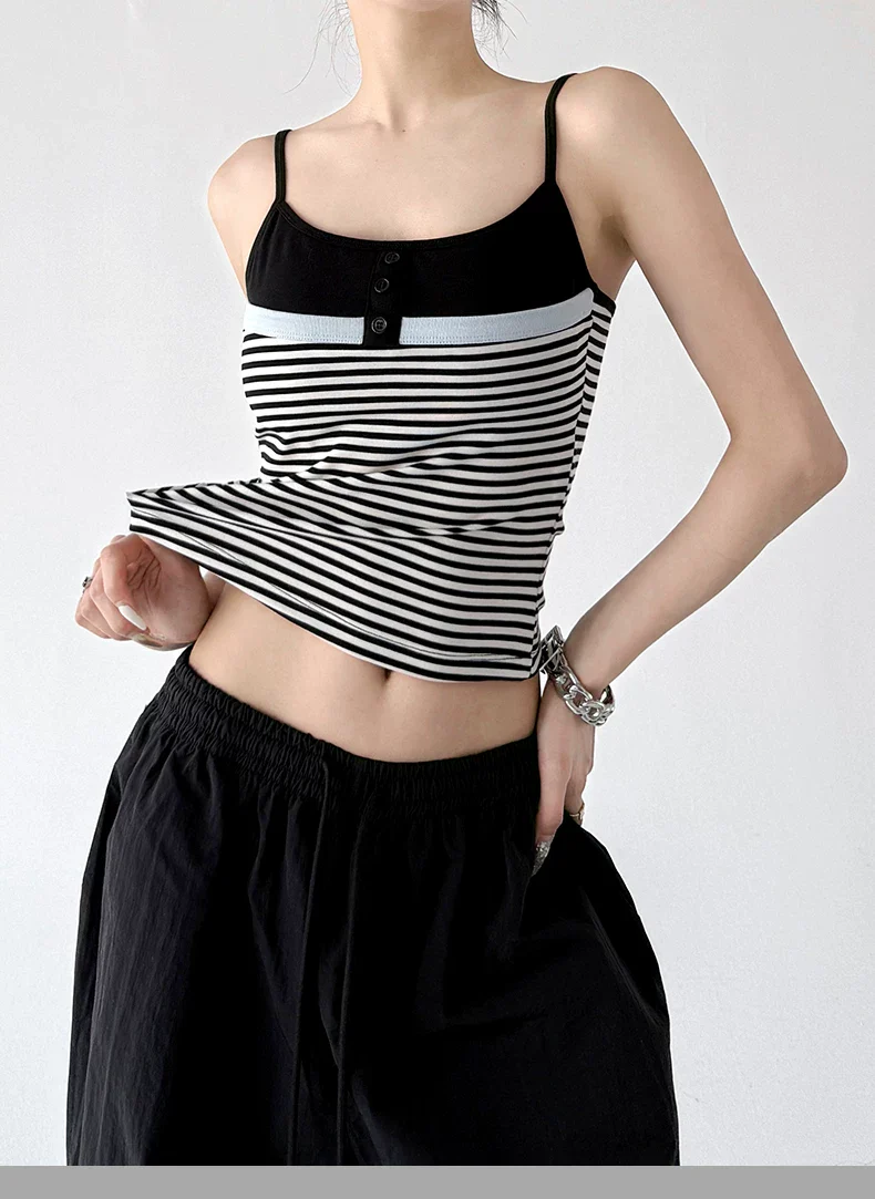 Striped Button Front Spaghetti Strap Camisole - Image 9