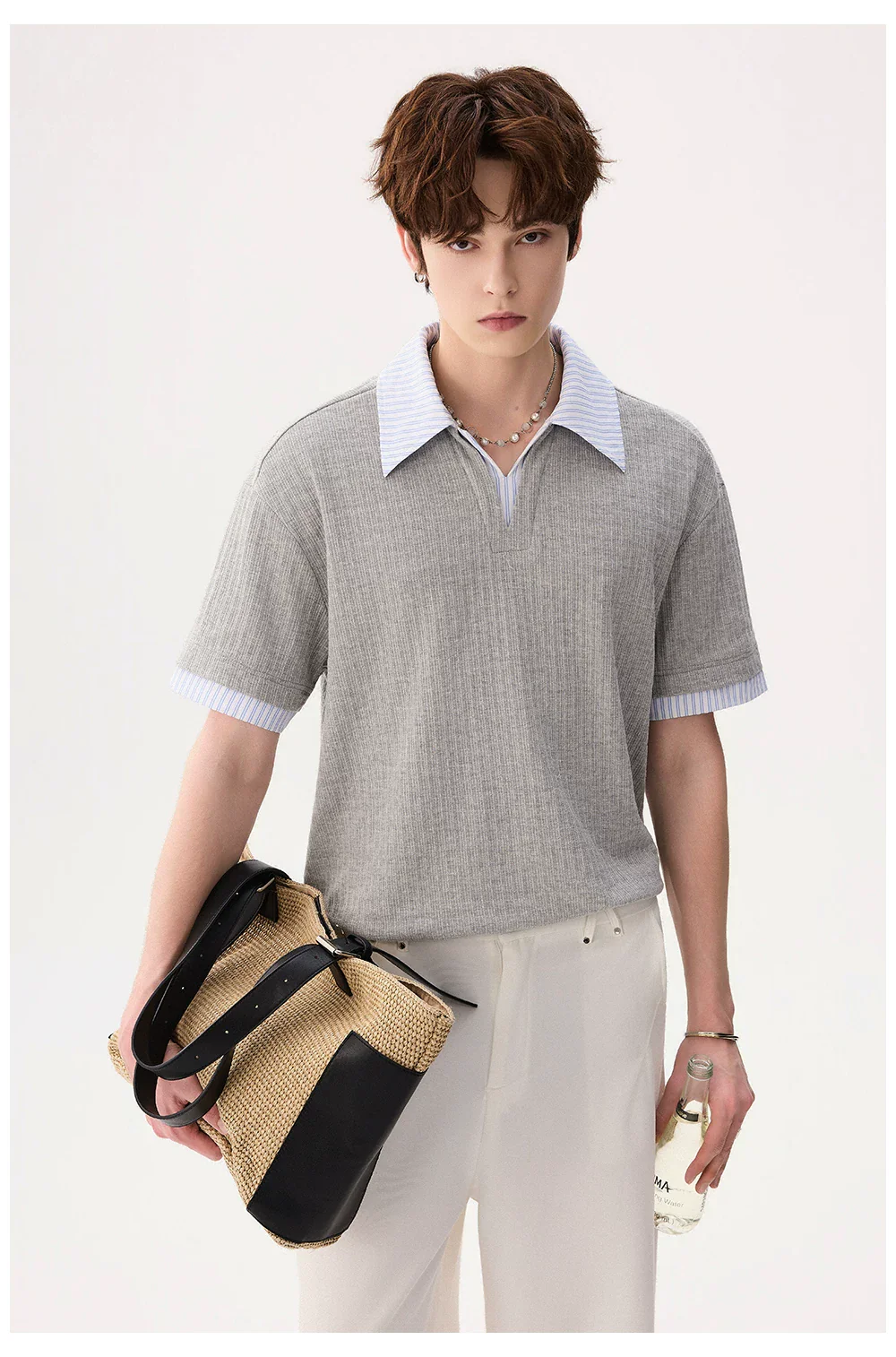 Striped Collar Colorblock V-Neck T-Shirt - Image 2