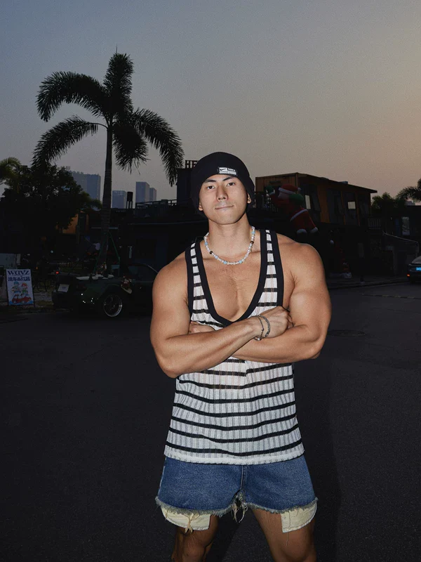 Striped Loose Fit Mesh Sports Vest - Image 3