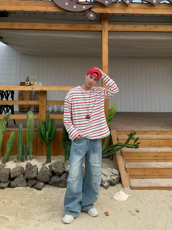 Striped Oversized Crew Neck Sweatshirt - Image 8