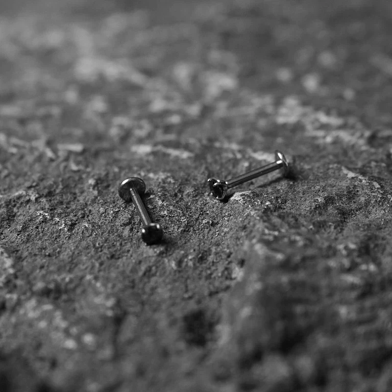 Titanium Alloy Flat-Back Stud Earring - Image 4