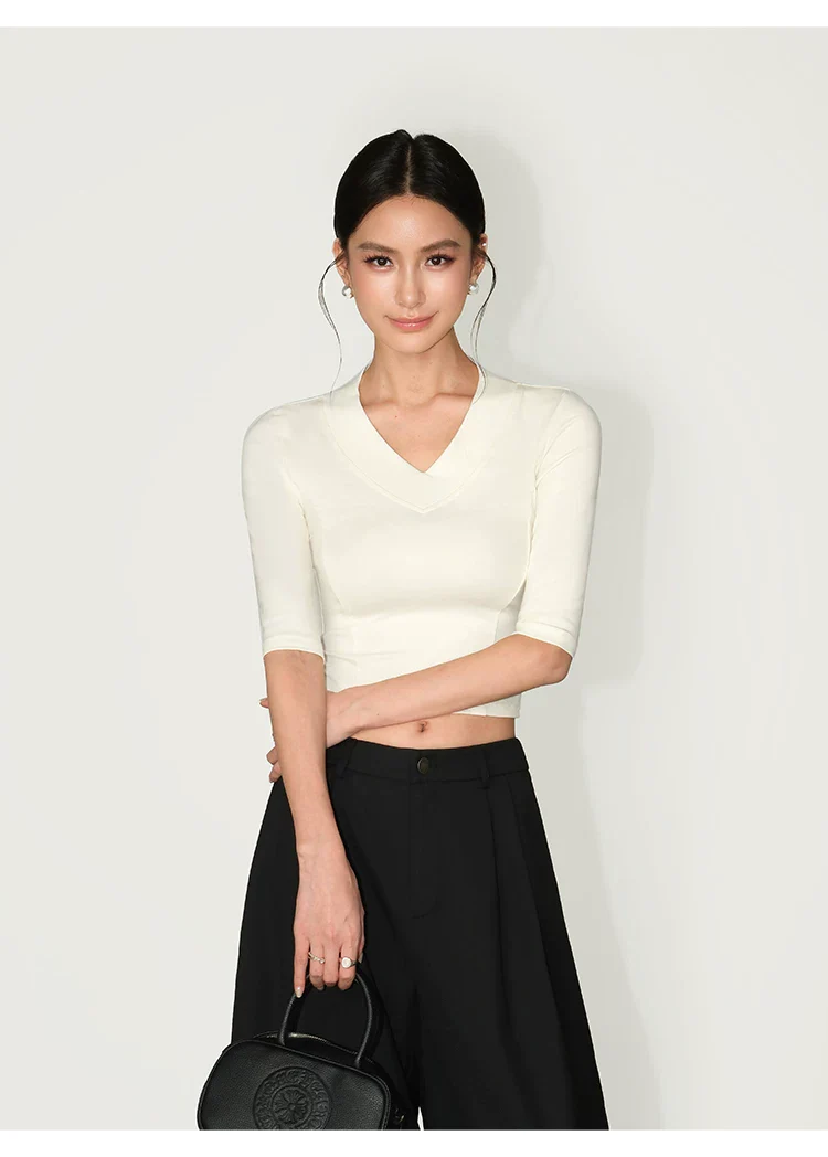 V-Neck Half Sleeve Slim Crop Top - Image 3
