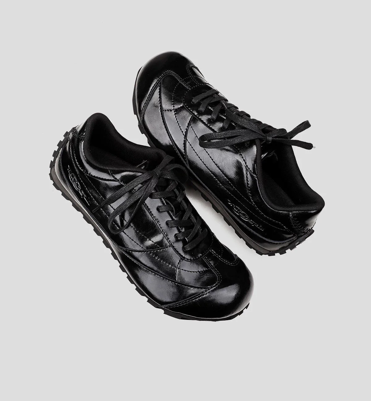 Versatile German Trainer Commuter Sneakers - Image 10