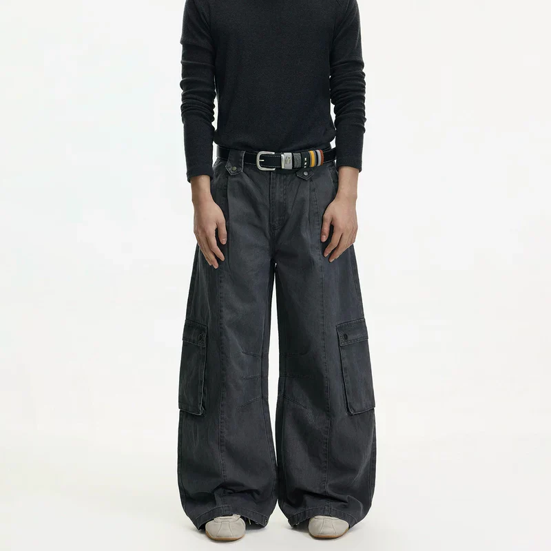 Loose Fit Wide-Leg Cargo Pants - Image 3