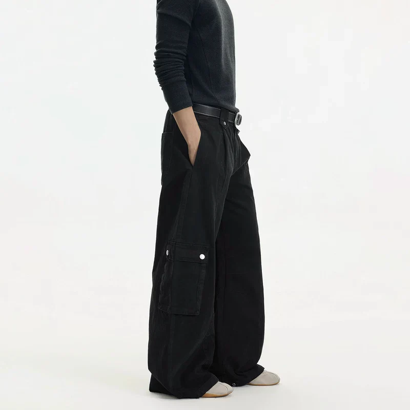 Loose Fit Wide-Leg Cargo Pants - Image 4
