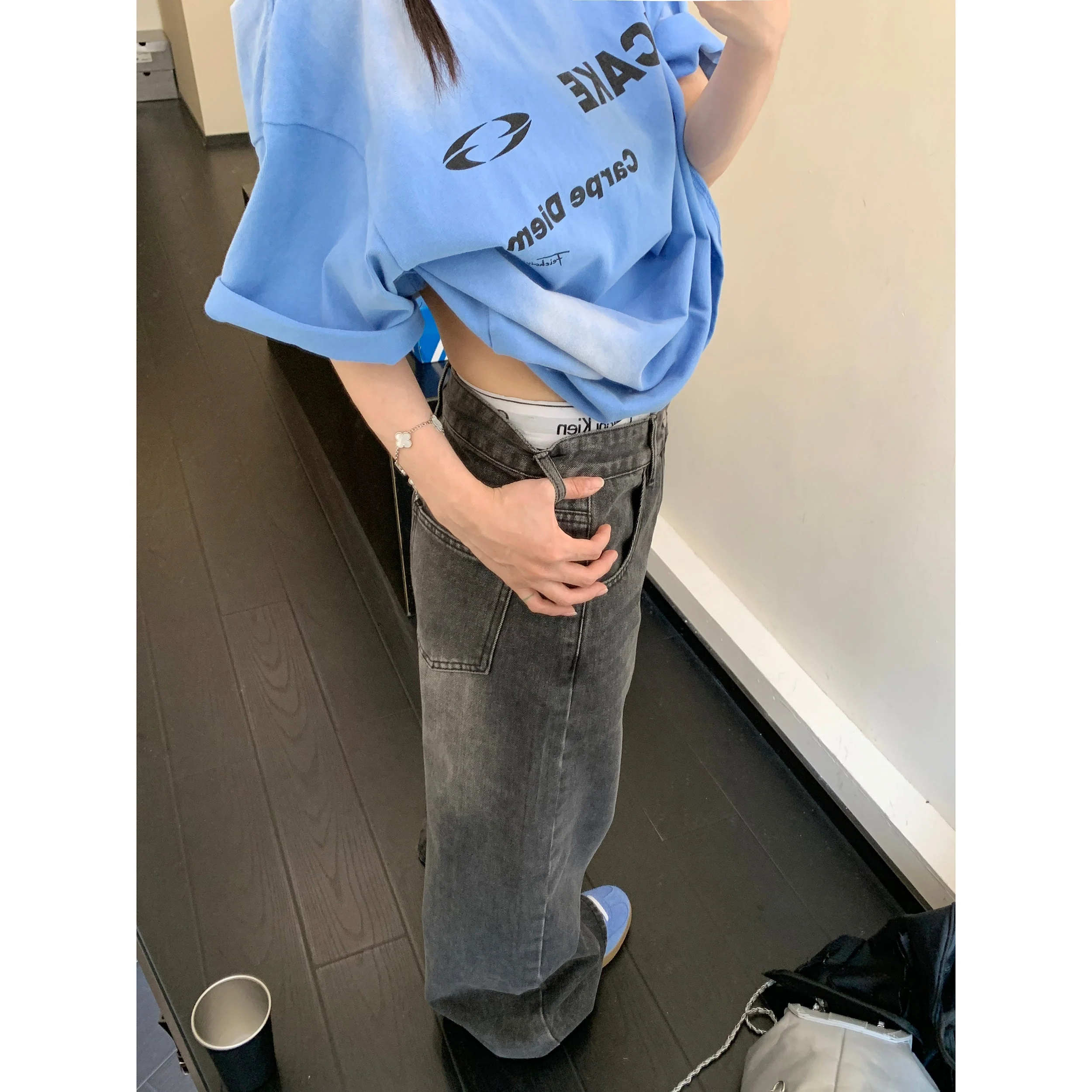 Wide-Leg Denim Pants - Image 4