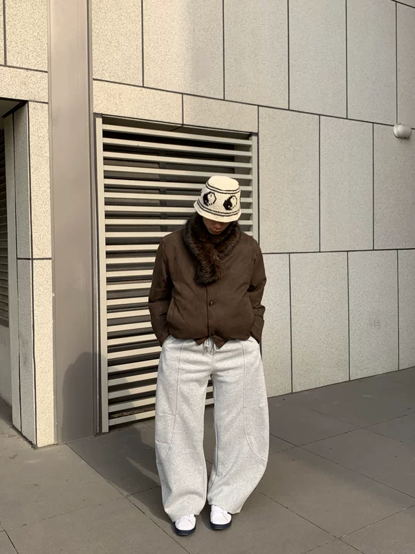 Wide Leg Drawstring Sweatpants - Image 4