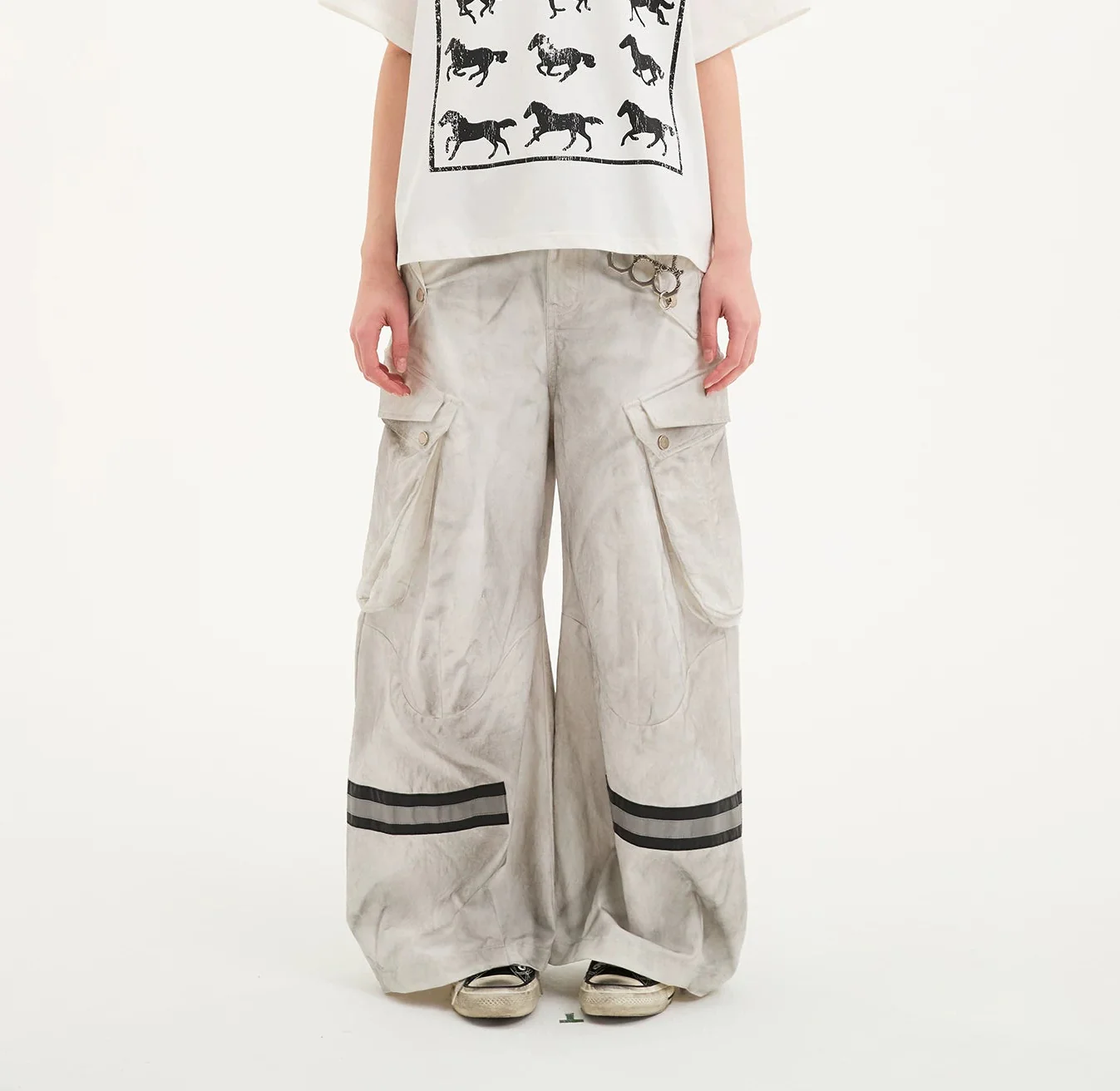 Multi-Pocket Cargo Reflective Pants - Image 4