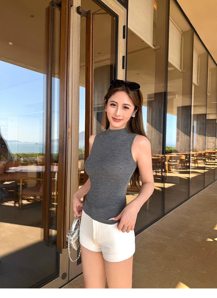 Wool Ribbed Mock Neck Sleeveless Top - Image 11