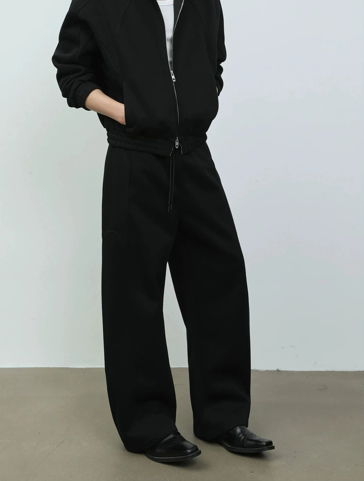 Zip Front Sweatshirt Jacket and Pants - Image 13